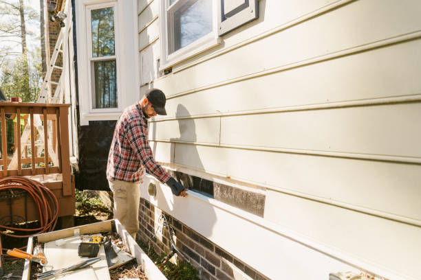 Top rated local Emergency Siding Repair specialists in Hauppauge, NY